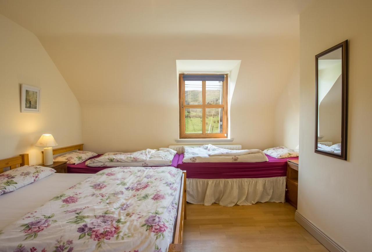 Mount Brandon Hostel Cloghane Buitenkant foto